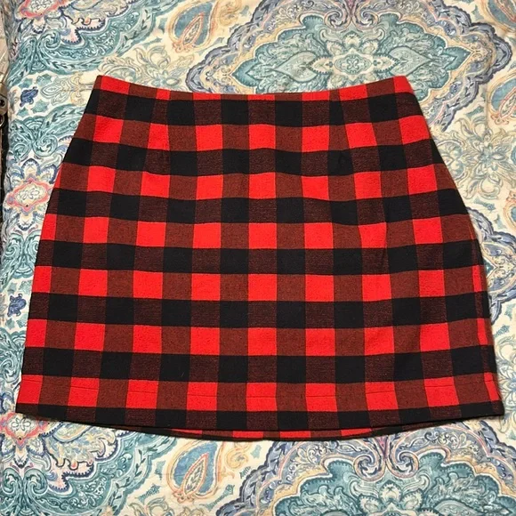 Plaid skirt - Picture 1 of 3